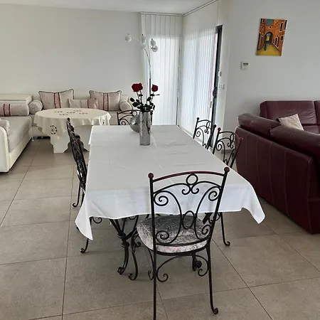 Villa Grande Familiale Canohès